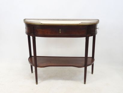 null CONSOLE half-moon mahogany opening with three drawers, shelf brace. White marble....