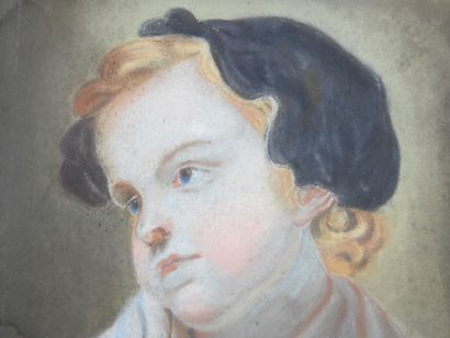 null ÉCOLE FRANCAISE fin XVIIIème- début XIXème siècle. Portrait d'enfant. Pastel....