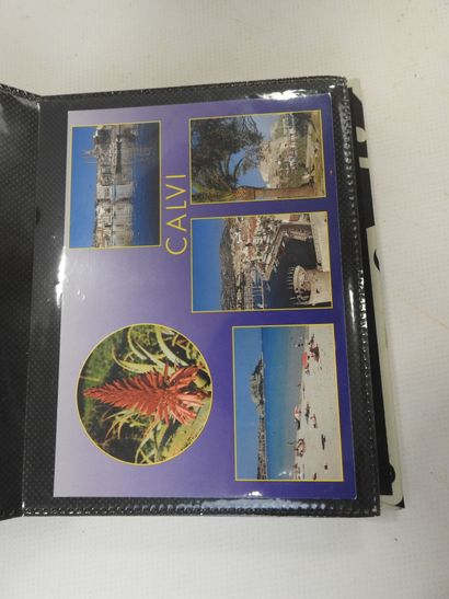 null UN ALBUM de cartes postales modernes sur la Corse, Calvi, (...). Environ 40...