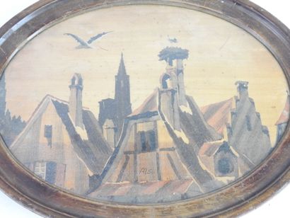 null PLATEAU de forme ovale en bois à décor marqueté de toits d'un village d'Alsace,...