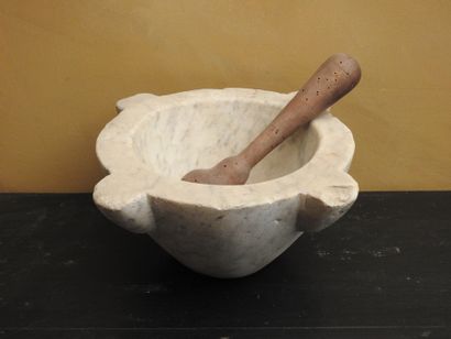 Marble mortar with wooden pestle. 12 x 29...