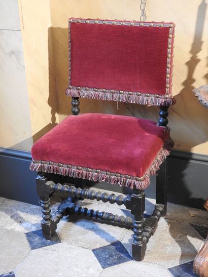 null Louis XIII style chair in turned blackened wood. 19th century. 88 x 47 x 40...