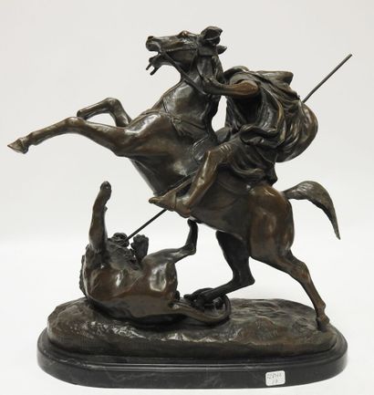 null Antoine-Louis BARYE d'après

Cavalier arabe au lion.

Epreuve en bronze moderne...