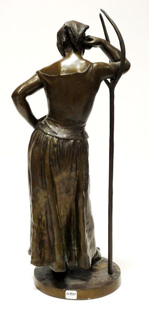 null Alfred BOUCHER (1850-1934)

La Faneuse

Epreuve en bronze à patine brune nuancée,...