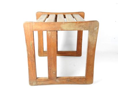 null Marcel GASCOIN (1907 - 1986): 3 positions. Stool in ash (or pine) varnished....