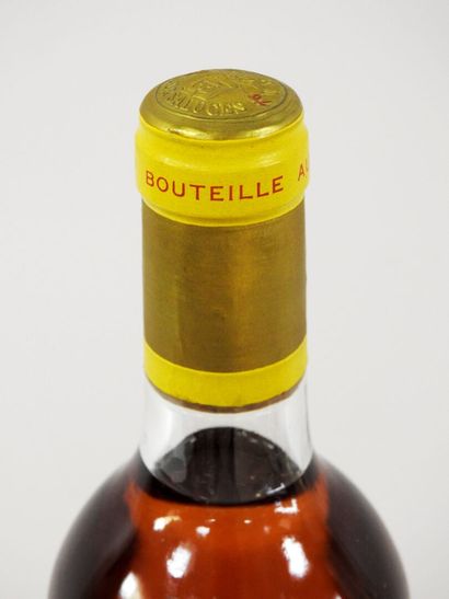 null 1 bouteille
Château d'Yquem - Marquis de Lur-Saluces - 1984 - 1er Cru Supérieur...