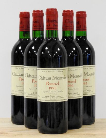 6 bouteilles 
Château Montviel - 1993 - Pomerol
Usures...