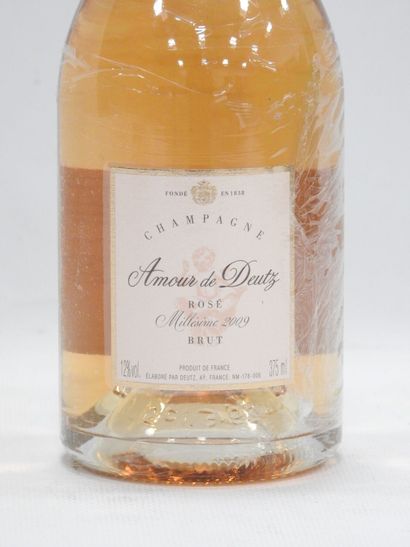 null 1/2 bottle Champagne Brut Rosé Amour de Deutz. 2009.