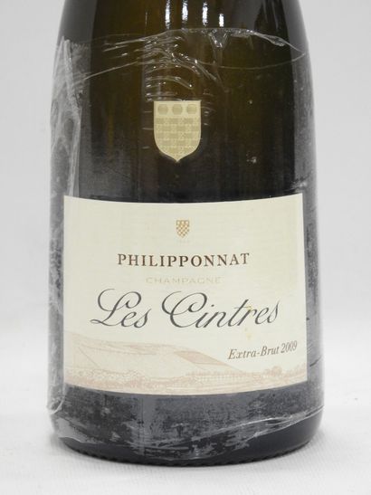 null 1 bottle Champagne Extra Brut Blanc les Cintres. House Philipponnat 2009.