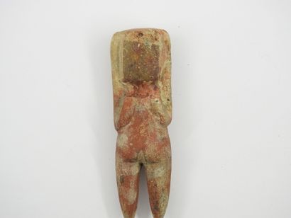 null Idole féminine ou Vénus en terre cuite

Hauteur : 8,9 cm

Equateur culture Valdivia...