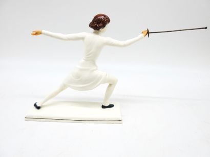 null SCULPTURE. "The fencer", porcelain figurine, H: 22 cm. About 1920-1930. ABE...