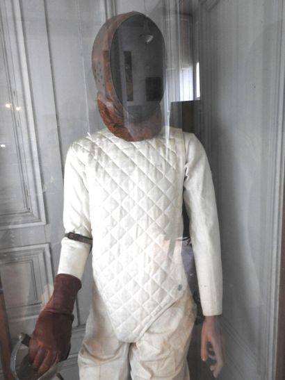 null FENCING. Mannequin of a saber fencer circa 1930-1940, consisting of the grill...