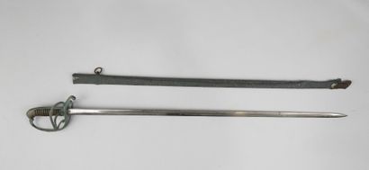 null FRANCE. Infantry officer's saber type 1882, nickel-plated iron frame, horn rifle...