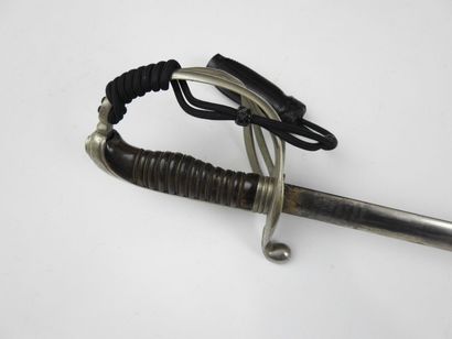 null FRANCE. Infantry officer's saber model 1882, nickel-plated iron frame, filigree...