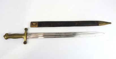 null FRANCE. Fireman's sword type 1831 with molded brass handle, double-edged blade...
