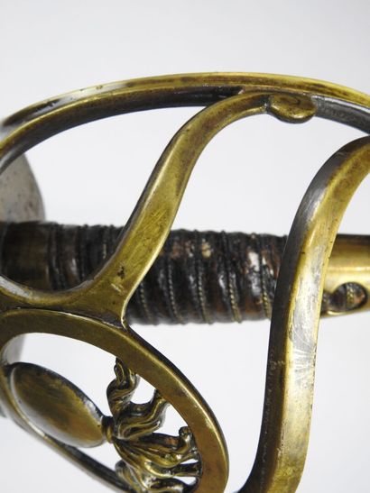 null FRANCE. HORSE GRENADIER SABRE of the IMPERIAL GUARD. Brass mounting, three-pronged...