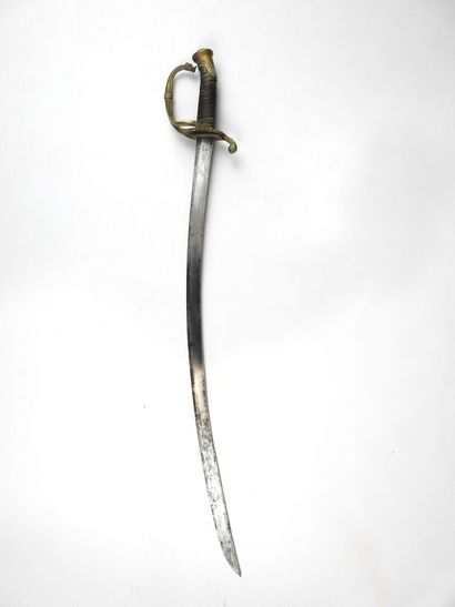 null FRANCE. Model 1821 infantry officer's saber with gilt brass mounting, basane...