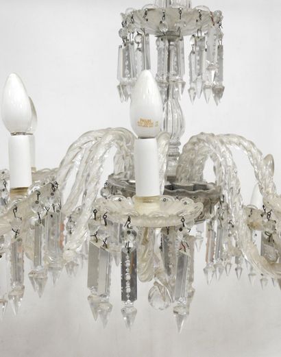 null BACCARAT : crystal chandelier with ten arms of lights. End of the XIXth century....