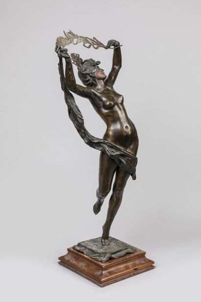 null Armand Pierre Louis QUENARD (1865-1925) : Danseuse à la plume de paon. Grand...