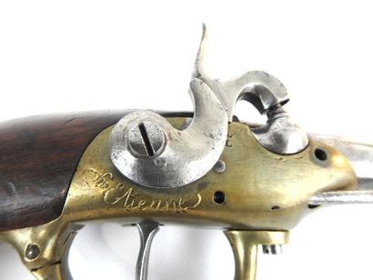 null FRANCE. Pistolet de cavalerie à coffre modèle 1777 transformé à percussion,...