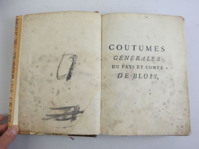 null FOURRE François. Coutumes générales du pays et comté de Blois, ensemble les...