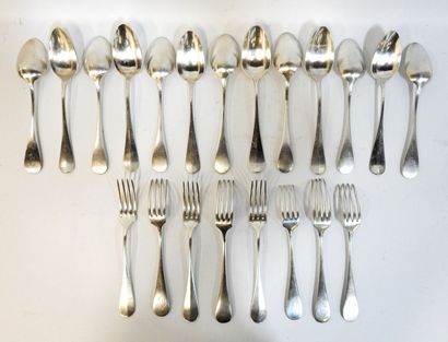 null Part of a silver-plated metal menagere with 8 large cutlery and 5 large spoons...