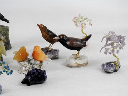 null Collection of miniature birds in minerals including eye of the tiger, amethyst,...