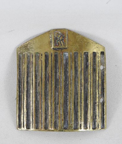 null AUTOMOBILIA
Boucle de ceinture en bronze Rolls-Royce.
H. : 10 cm
En l'état