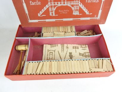 null RUSTIC CONSTRUCTION SET. Original box. As is. 