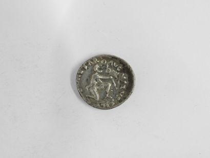 null DENIER DE AUGUSTE. (19 avant JC) Monétaire Publius Pétronius Turpilianus. Argent....