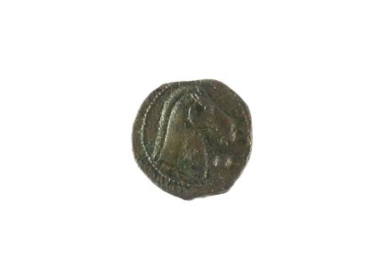 null Shekel de Carthage (300-264 avant JC). Exemplaire sur un flan ovale bien centré...