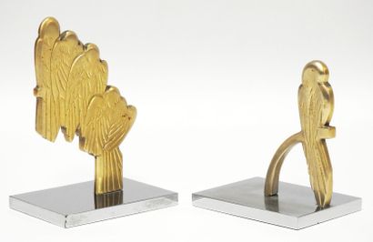 null HERZIC
Parakeets.
Pair of bookends in chromed metal.
Signed. 16 cm high, total...
