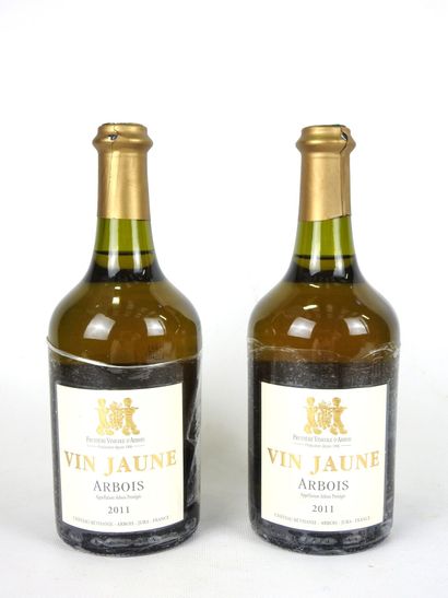 2 bouteilles Vin jaune Fructière d'Arbois...