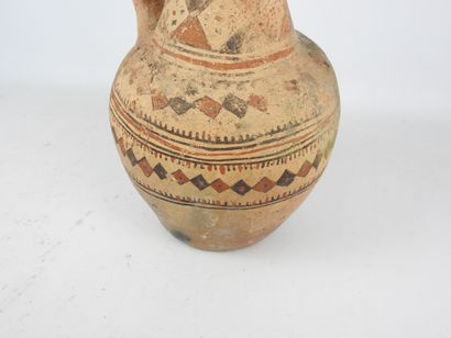 null KABYLIE - Algeria: Earthenware jar with one handle, flat bottom and beautiful...