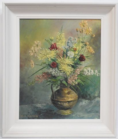 null A. LE MIGNON - XXème
Bouquet de fleurs et vase en cuivre
Huile sur toile, signée...