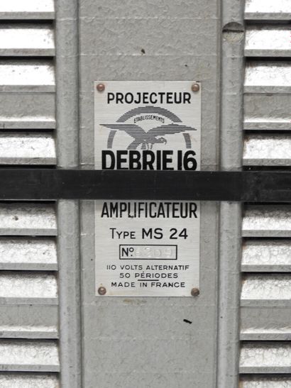 null ETABLISSEMENTS DEBRIE 16 - Paris
Projecteur, amplificateur type MS24 numéro...