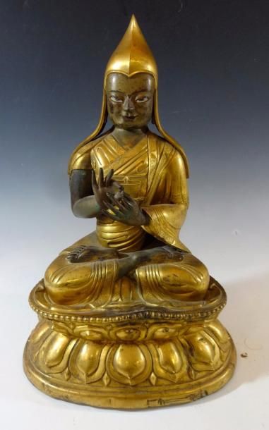 null MONGOLIE INTERIEURE - XVIIème/XVIIIème siècle 

Statue de Tsongkhapa en cuivre...