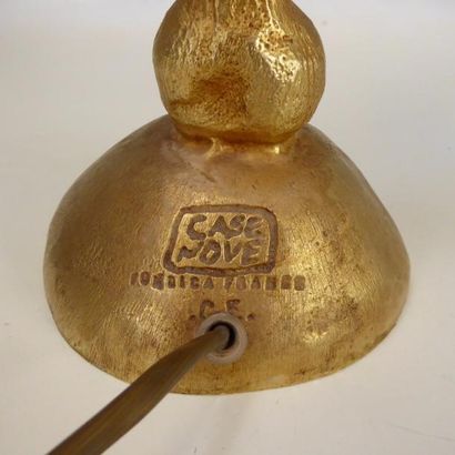 null Pierre CASENOVE (né en 1943) & FONDICA (éditeur) : Pied de lampe en bronze doré...