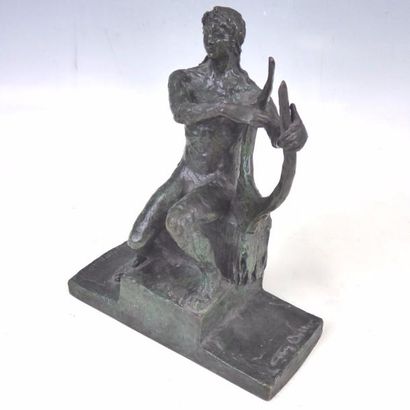 null Ary BITTER (1883-1973) : Orphée. Epreuve en bronze à patine verte, fonte à la...