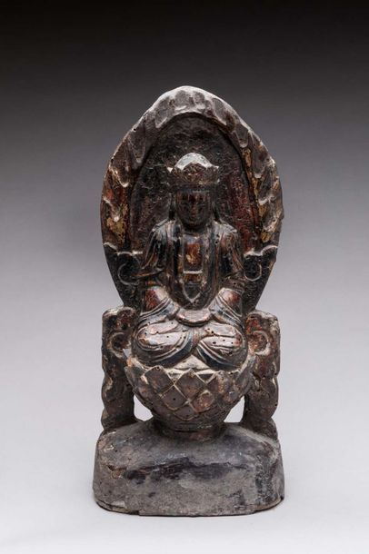 null CHINE - Dynastie Qing (1644-1912)

Statue de divinité à la couronne assise sur...