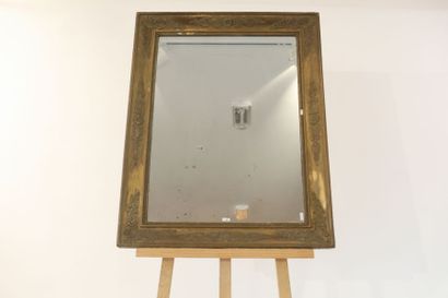 null Miroir de style Restauration, XIXe, bois stuqué, 91x72 cm [altérations et petits...