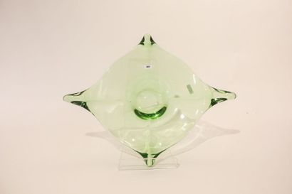 VAL-SAINT-LAMBERT Coupe contemporaine, fin XXe, cristal nuancé, l. 42,5 cm.