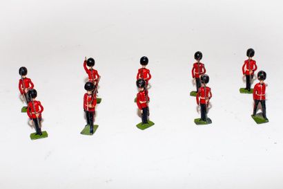 BRITAIN W. "The Changing ot the Guard at Buckingham Palace", set de soldats en plomb,...