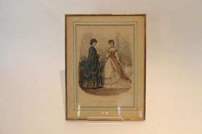 ECOLE FRANCAISE "La Mode illustrée", fin XIXe, estampe rehaussée, 27x22 cm [piqû...