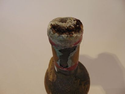 BORDEAUX (SAINT-ÉMILION) Red, Château Ripeau 1936, one bottle [extremely low, label...