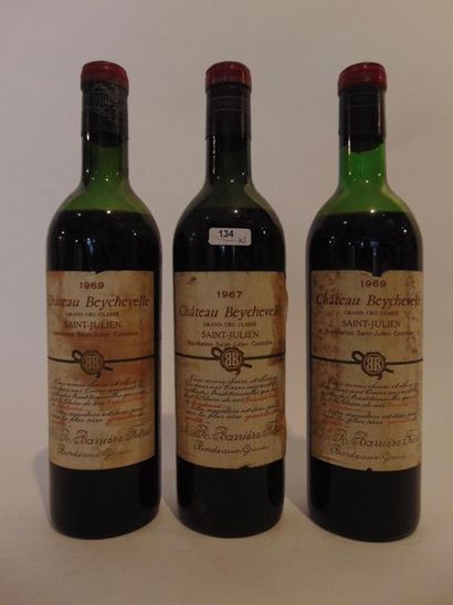 BORDEAUX (SAINT-JULIEN) Rouge, Château Beychevelle, 4e grand cru classé 1967 (une)...