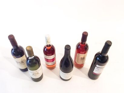 null VINS DIVERS, six bouteilles :

- BORDEAUX, blanc, Château Naudon 1986, une bouteille...