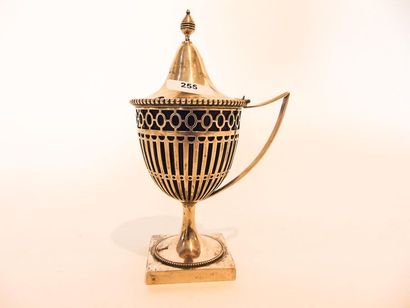 null Neo-classical mustard in an urn, early 19th century, openwork silver, sapphire...