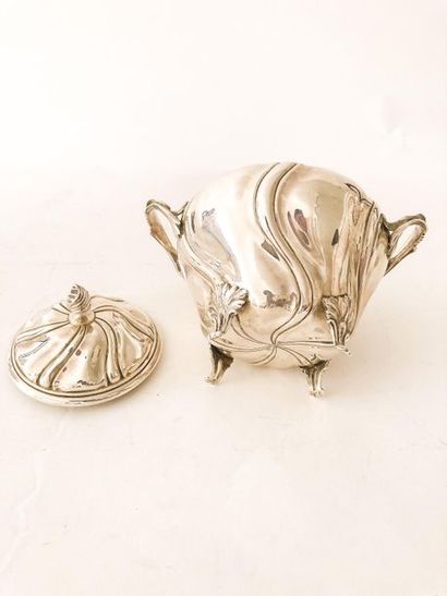 DELHEID Tea and coffee set in the Louis XV style, 20th century, chiselled silver,...
