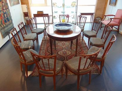 null Suite of twelve chairs, openwork festooned backrest, 19th-20th century, varnished...
